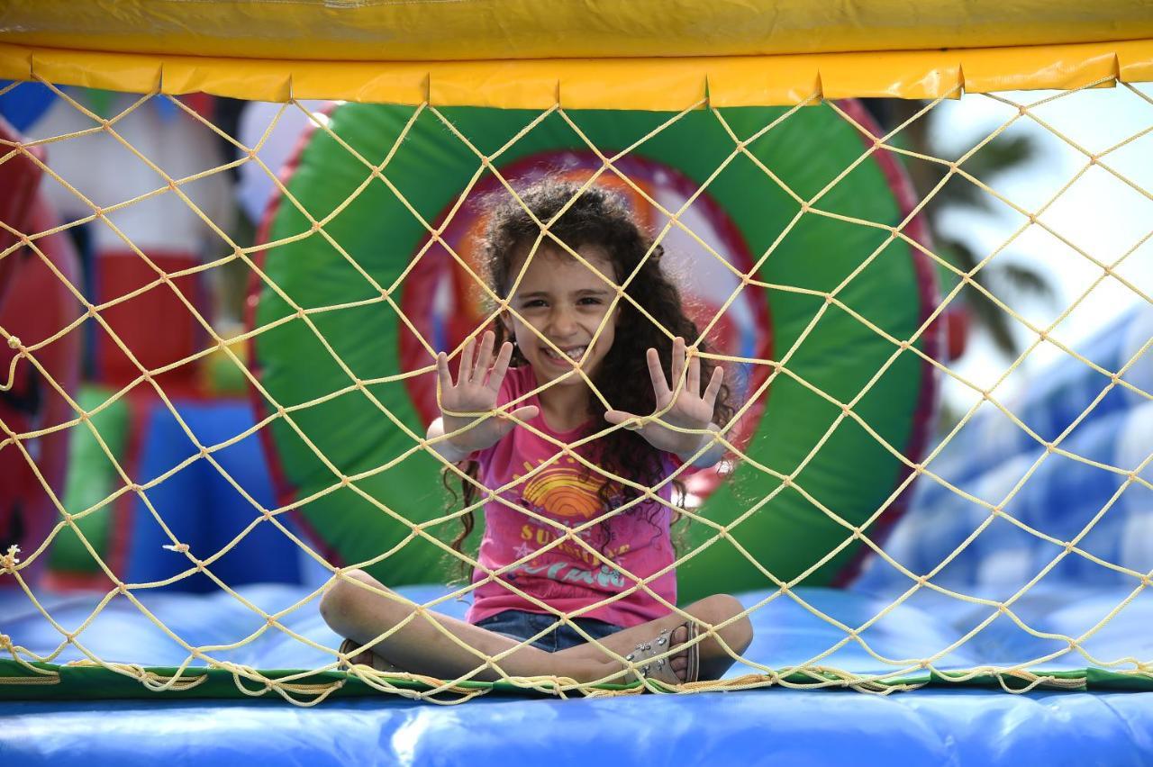 شاطئ سيلين,من منتجعات مروب مسيعيد المظهر الخارجي الصورة A child playing at the Children's Museum of Oak Ridge